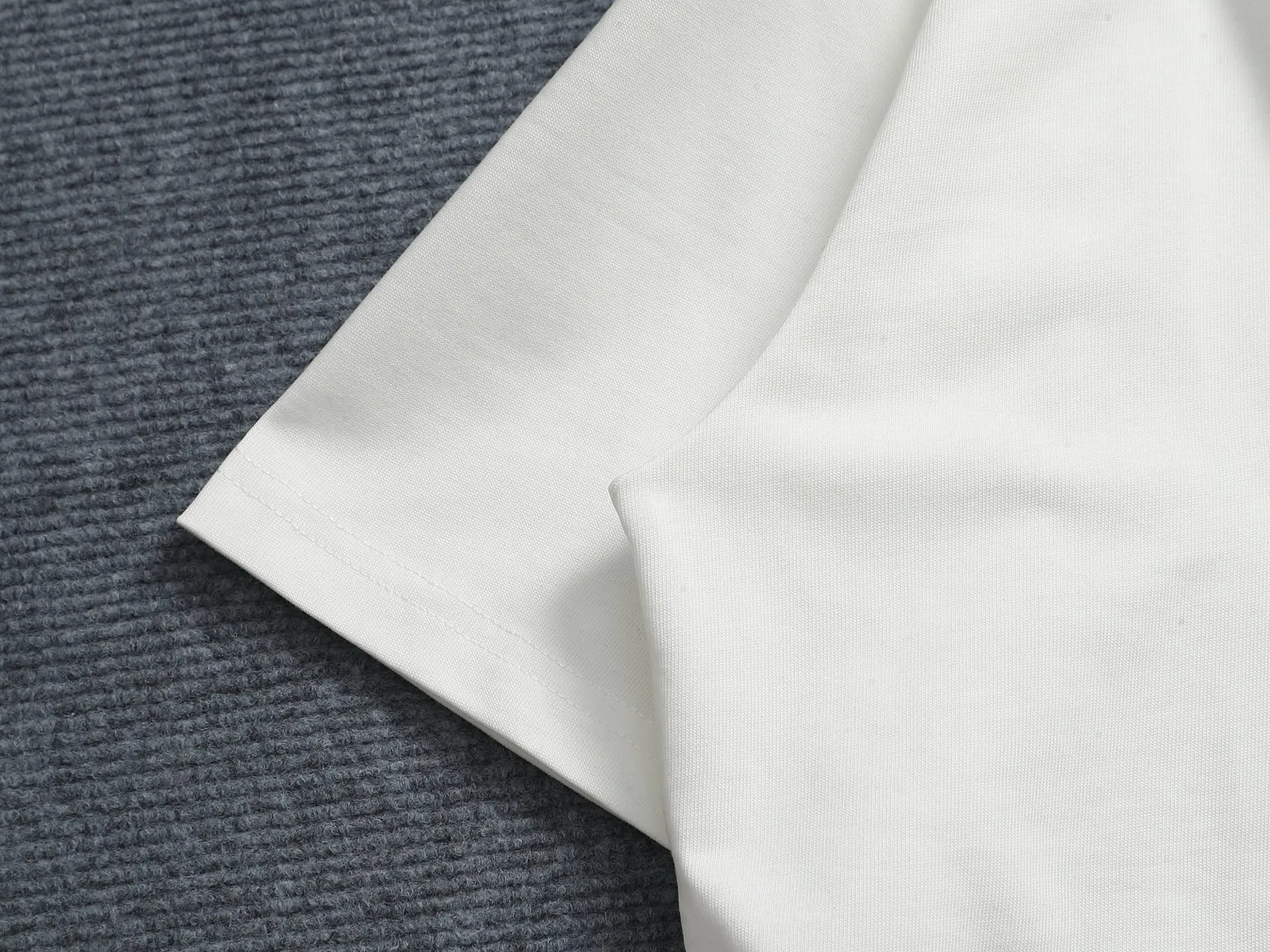 （ ） Arcteryx Cormac Series Logo LS T Same Style ✅ Size：XS S M L Black White
